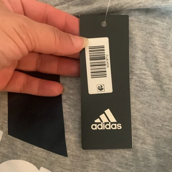 Boys Adidas Long Sleeve shirt - Picture 4 of 5
